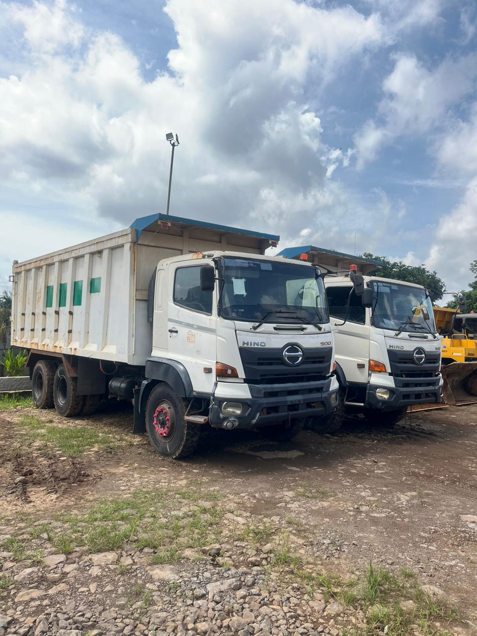 Hino 500 2019